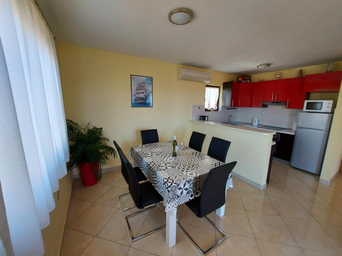 Apartments Gracia & Toni Трогір Екстер'єр фото