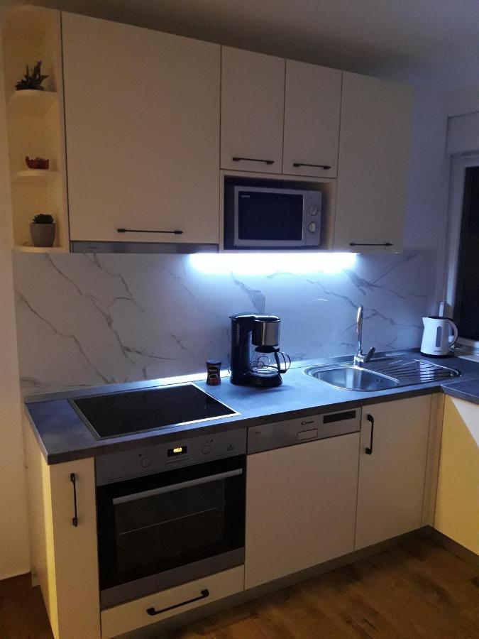 Apartments Gracia & Toni Трогір Екстер'єр фото