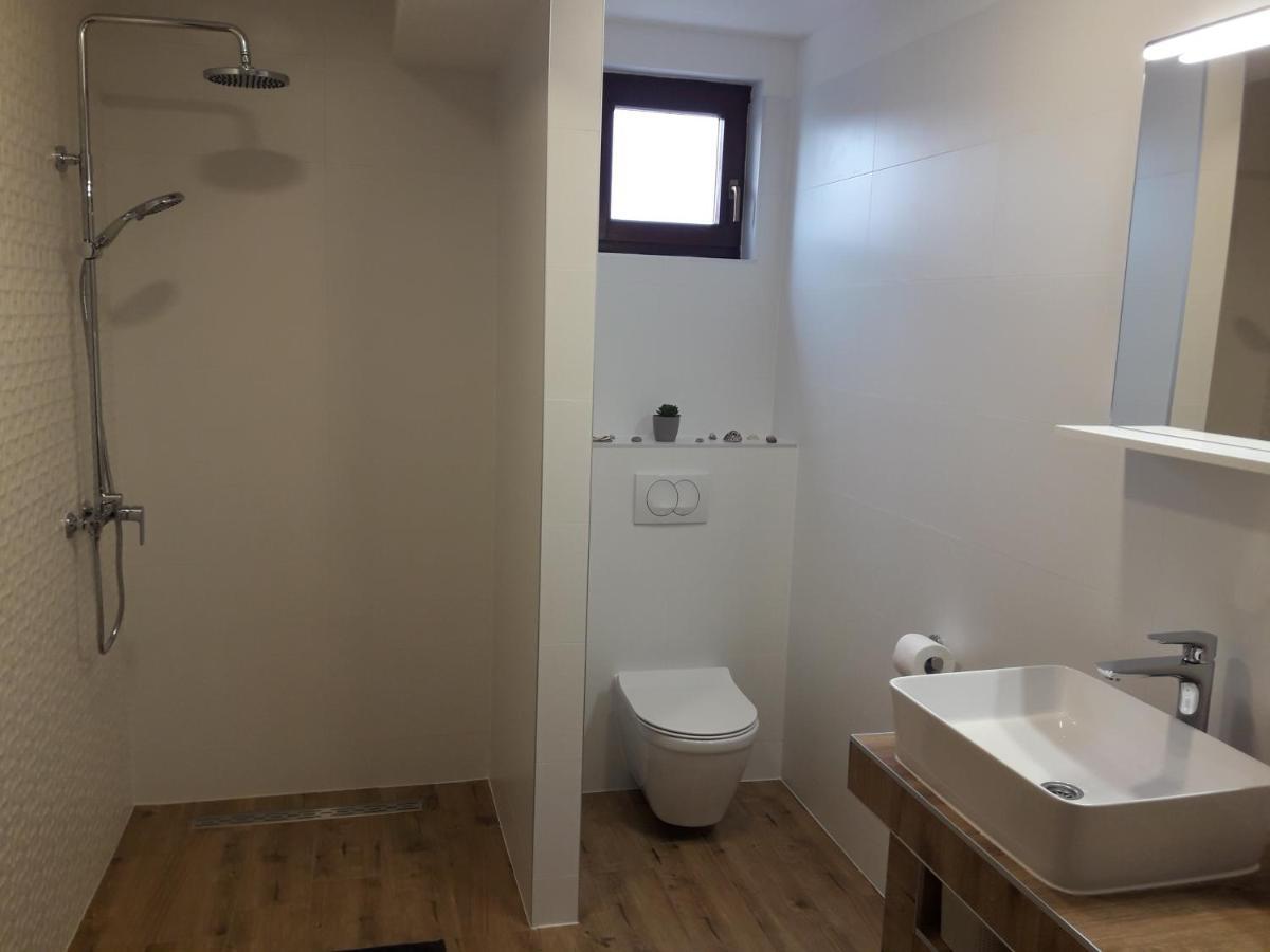 Apartments Gracia & Toni Трогір Екстер'єр фото